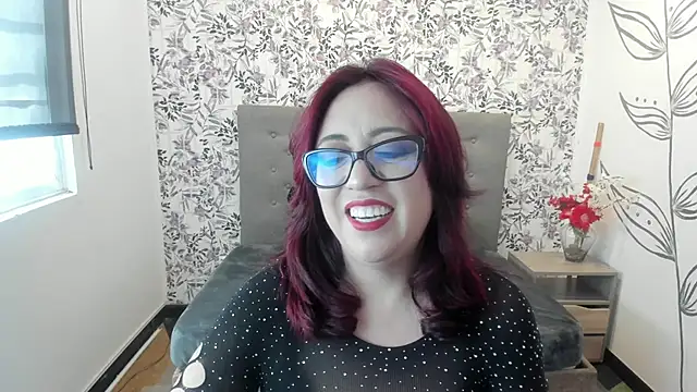 Victoria Adamns online show from March 10, 2:37 pm