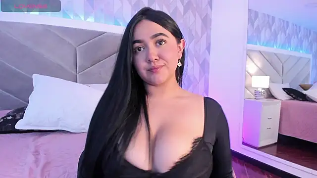 Sara  collins   online show from January 18, 4:10 pm