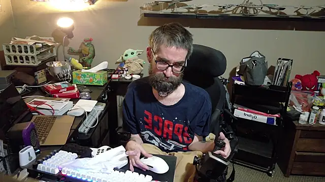 Snapshot of HighPriest_Belial666 chatting on February 22, 3:18 am HighPriest Belial666 online show from February 22, 3:18 am