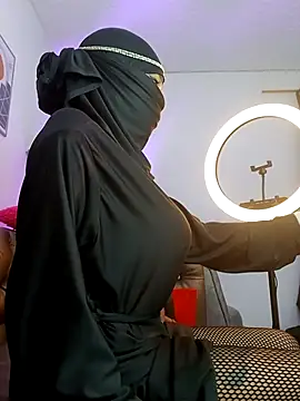 azahara faraah online show from November 1, 4:31 pm