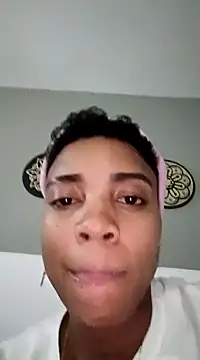 LuciaWallace online show from March 23, 6:05 am