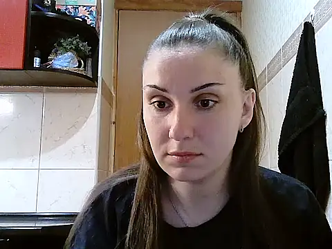 Yuliia30 online show from May 12, 2:58 pm