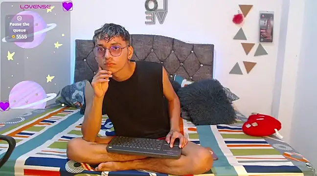 andrew willyams online show from January 29, 4:19 pm