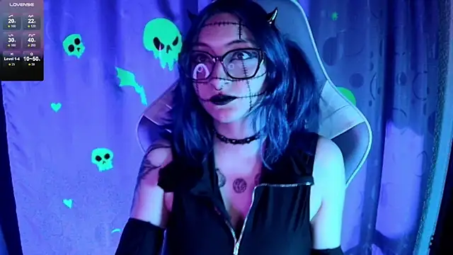 Kimlennox  online show from November 21, 2:16 pm