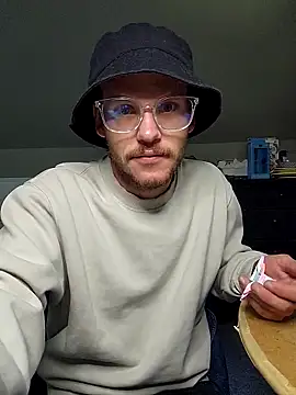 SoxxyNsh online show from September 20, 7:15 pm