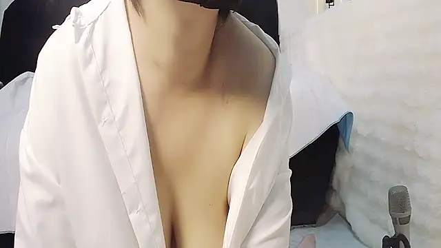 Hey-Cute online show from January 15, 5:05 pm