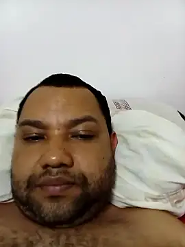 Snapshot of Marcio2235 chatting on September 24, 3:54 am Marcio2235 online show from September 24, 3:54 am