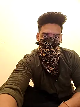 13horny13 online show from January 29, 7:57 am