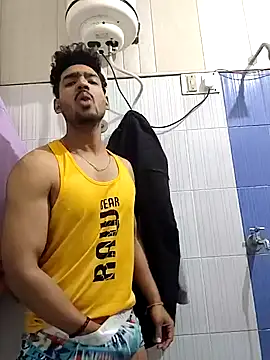 13horny13 online show from February 3, 2:47 am