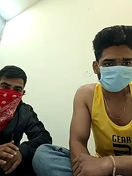13horny13 online show from February 13, 5:58 am