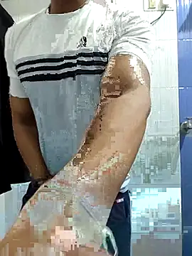 13horny13 online show from March 10, 2:50 am