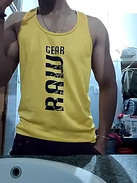 13horny13 online show from March 18, 11:42 pm