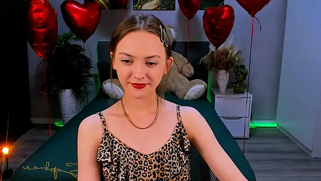 Snapshot of JesssWalker chatting on March 8, 6:16 pm JesssWalker online show from March 8, 6:16 pm