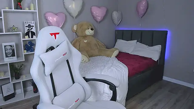 JesssWalker online show from March 1, 12:12 am