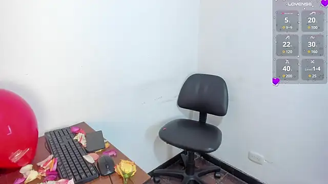 Miiss eva online show from February 14, 11:31 am