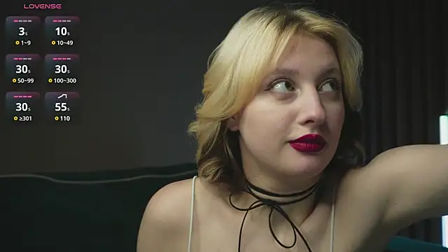 milasmiu online show from February 17, 9:19 pm