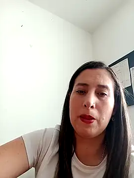 CHARLOTTE 1711 online show from January 19, 7:58 pm