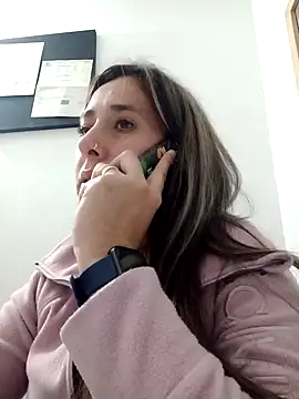 CHARLOTTE 1711 online show from February 3, 1:09 am