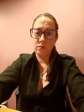 CHARLOTTE 1711 online show from April 17, 2:47 am