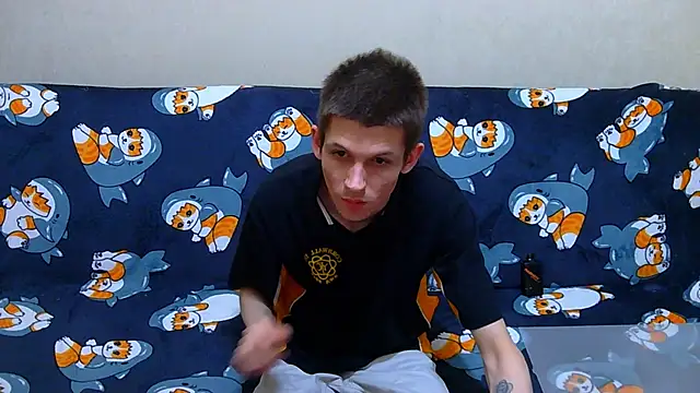 Snapshot of Lester_Broo chatting on May 23, 10:25 pm Lester Broo online show from May 23, 10:25 pm