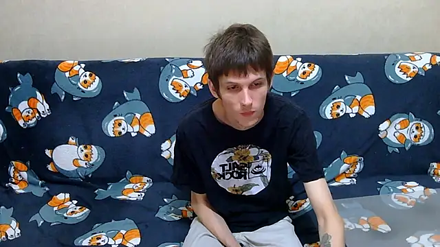 Snapshot of Lester_Broo chatting on August 2, 7:45 pm Lester Broo online show from August 2, 7:45 pm