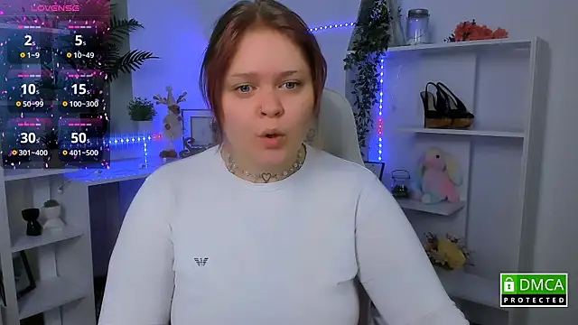 Snapshot of Erica__Alta chatting on November 16, 6:30 am Erica Alta online show from November 16, 6:30 am