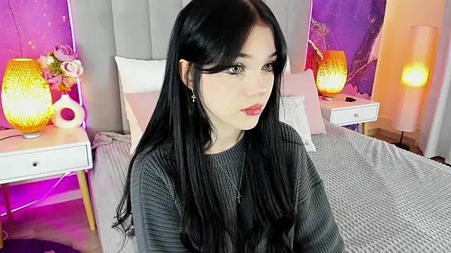 Snapshot of JessicaAddams chatting on February 25, 3:27 pm JessicaAddams online show from February 25, 3:27 pm