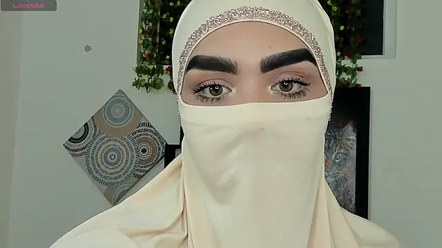 Maissa Alabi online show from October 30, 7:58 pm