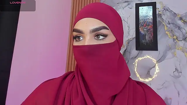 Maissa Alabi online show from April 7, 7:58 pm