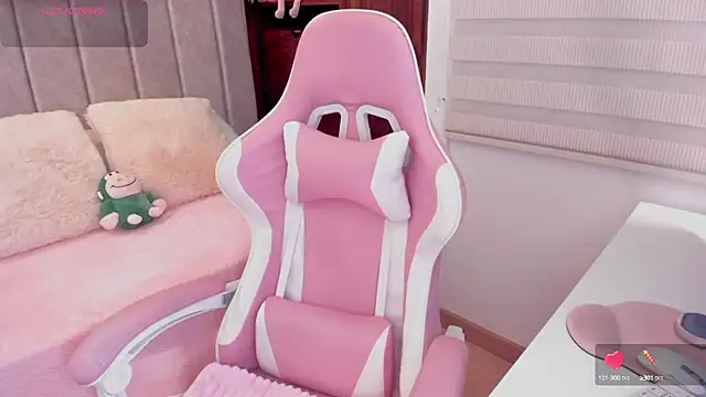 tamy xoo online show from October 8, 8:06 pm