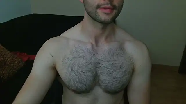 Snapshot of hairyncuteass chatting on February 7, 6:34 pm hairyncuteass online show from February 7, 6:34 pm