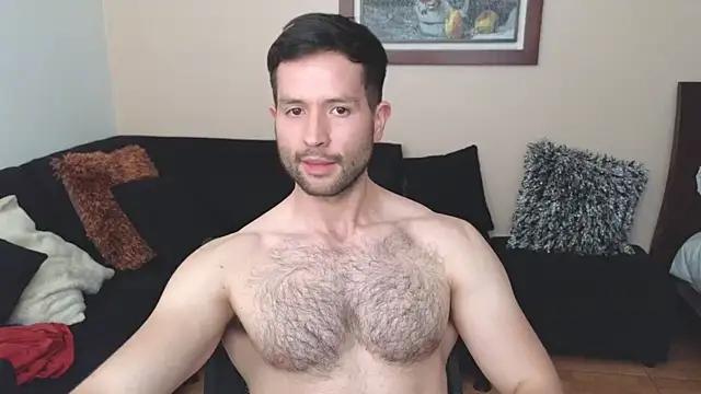 Snapshot of hairyncuteass chatting on February 25, 7:25 pm hairyncuteass online show from February 25, 7:25 pm