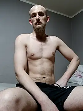 larzik94 online show from March 4, 5:30 pm