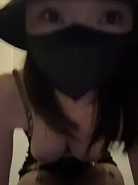 Snapshot of anan2025 chatting on February 6, 3:20 pm anan2025 online show from February 6, 3:20 pm