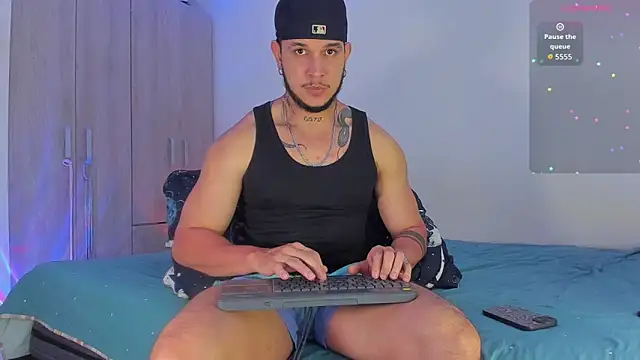 Snapshot of austinoficial chatting on November 21, 8:07 pm austinoficial online show from November 21, 8:07 pm