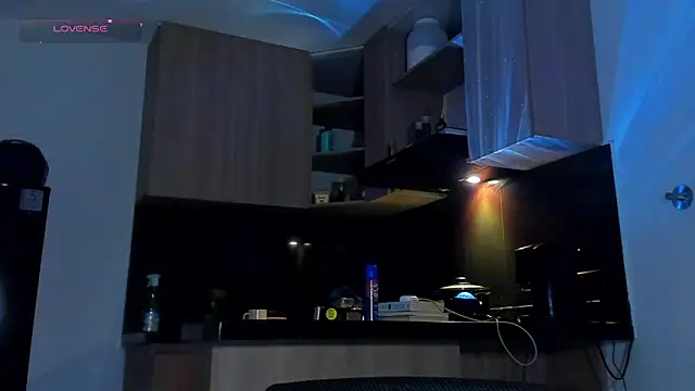 austinoficial online show from May 15, 2:40 am
