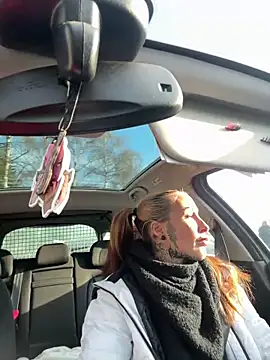 Black sweet Rose online show from January 7, 11:56 am