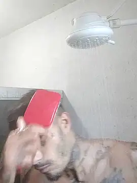 Snapshot of gibbyi777 chatting on December 16, 9:20 pm gibbyi777 online show from December 16, 9:20 pm