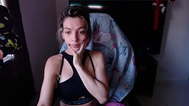 Princezzlove3 online show from January 17, 2:07 pm