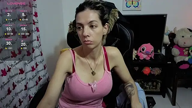 Princezzlove3 online show from October 5, 3:16 am