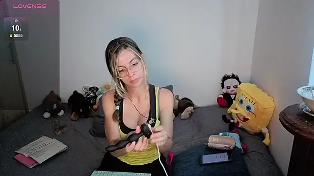 Princezzlove3 online show from February 6, 1:03 pm