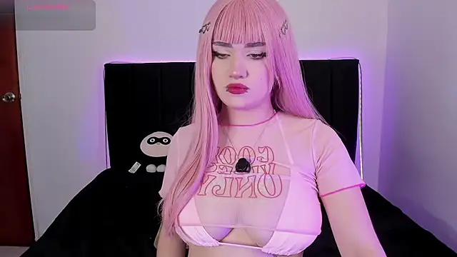 Snapshot of raven__white1 chatting on March 11, 11:04 pm raven  white1 online show from March 11, 11:04 pm