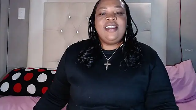 omalicha98 online show from April 24, 6:38 am