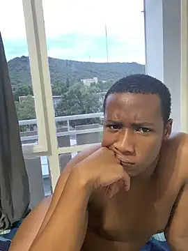 snotLoud online show from March 7, 5:38 pm