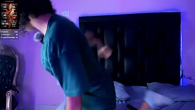 Snapshot of BrigitteRoy_ chatting on October 7, 3:04 am BrigitteRoy  online show from October 7, 3:04 am