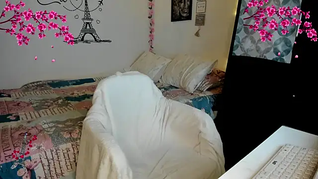 nataparis online show from April 21, 2:51 am