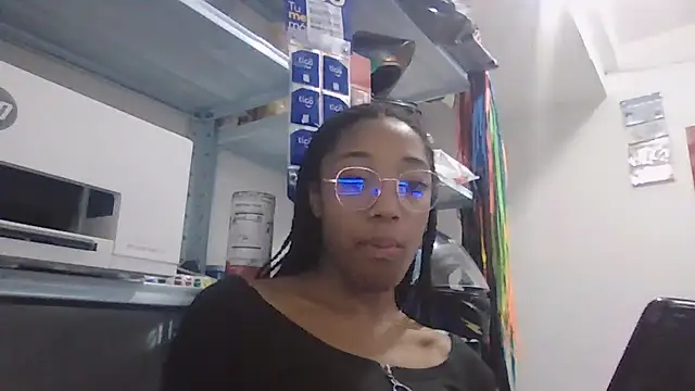 Snapshot of esmeralda-bk chatting on February 28, 11:12 pm esmeralda-bk online show from February 28, 11:12 pm