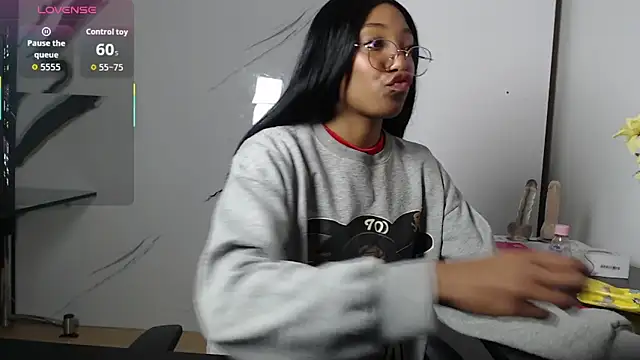 Snapshot of esmeralda-bk chatting on September 23, 8:56 pm esmeralda-bk online show from September 23, 8:56 pm
