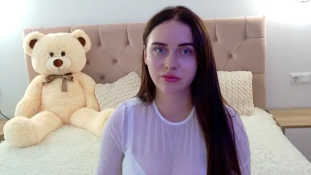 Lilliana Moon online show from September 10, 6:35 am