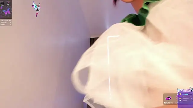 Snapshot of SabrinaSpell_ chatting on March 12, 6:00 pm SabrinaSpell online show from March 12, 6:00 pm